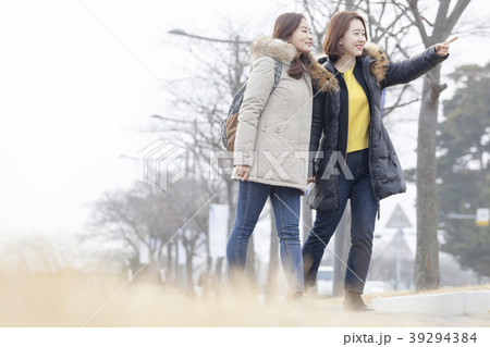 友達 友人 旅行 39294384