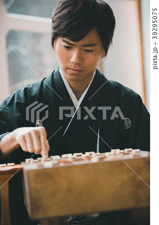 Montsuki-hakama 39295075