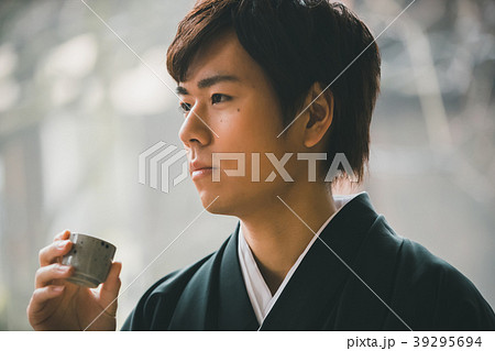 Montsuki-hakama Montsuki-hakama 39295694
