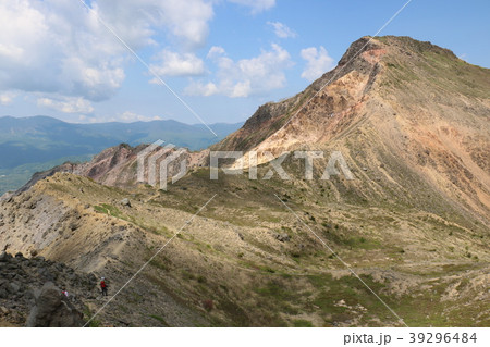磐梯山山頂から櫛ヶ峰  39296484