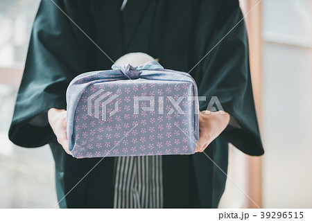 Montsuki-hakama Montsuki-hakama 39296515