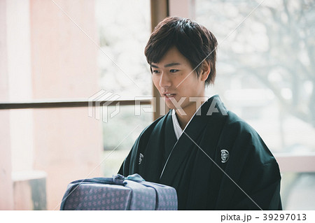 Montsuki-hakama Montsuki-hakama 39297013