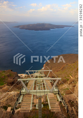 サントリーニ島-ロープウェイ04- サントリーニ島-ロープウェイ04- 39298282