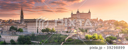 Panoramic aerial view of ancient city of Toledo Panoramic aerial view of ancient city of Toledo 39298899