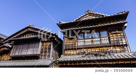 Old wooden houses in Japan 39300089