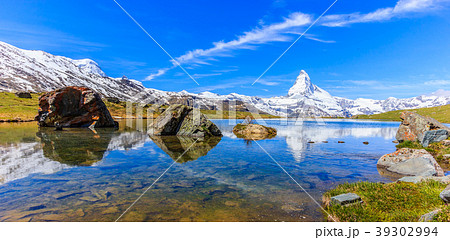 Beautiful panoramic summer view of Stellisee Lake 39302994