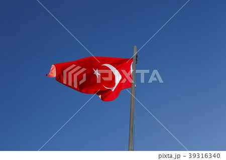 National flag of Turkey on a flagpole 39316340