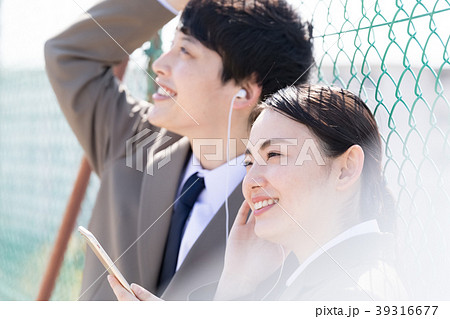 高校生　屋上 39316677