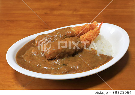 カレーライス（エビフライ） 39325064
