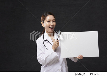 女医 韓国人 聴診器 39326698