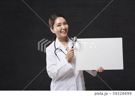 女医 韓国人 聴診器 39326699