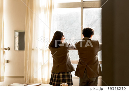 学生の恋愛イメージ 学生の恋愛イメージ 39328250