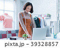 Online sales are answering customers 39328857