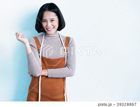 Portrait asian woman young designer 39328867