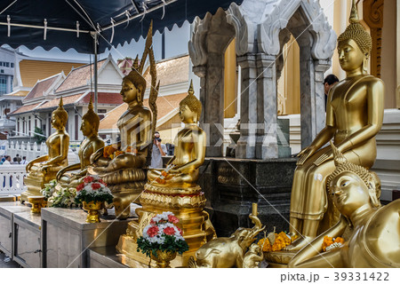 タイ バンコク：黄金寺院 (ワット・トライミット)　ヤワラー（中華街）にある観光名所 39331422