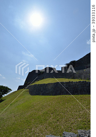 勝連城跡(沖縄、世界遺産) 勝連城跡(沖縄、世界遺産) 39333116