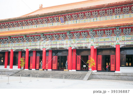 台湾　台北　中山区剣潭山　忠烈祠(ちゅうれつし)　大殿 39336887