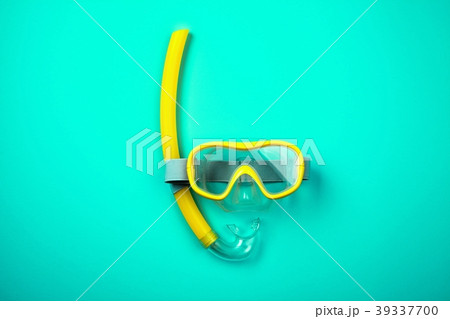 Snorkeling mask and tube 39337700