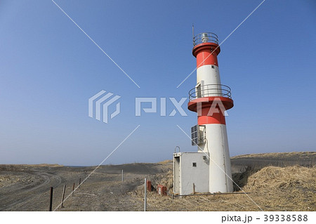 砂崎海岸の砂崎灯台 砂崎海岸の砂崎灯台 39338588