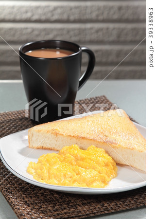 breakfast breakfast 39338963