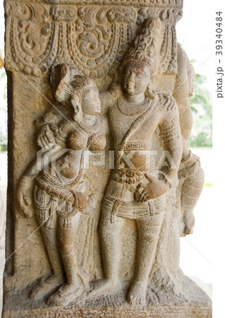 Affectionate Couple Affectionate Couple 39340484