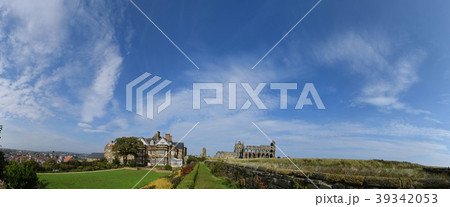 Whitby Town and Harbor, North Yorkshire, UK 39342053