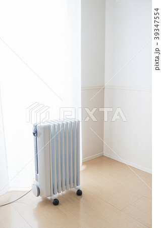 本体低価格化と安全性の高さ家屋の気密性と断熱性の向上から利用が広がってきているオイルヒーター 39347554