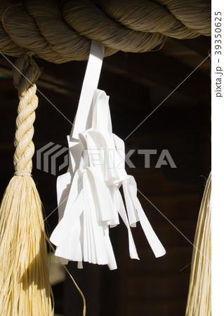 神社の神飾り 39350625