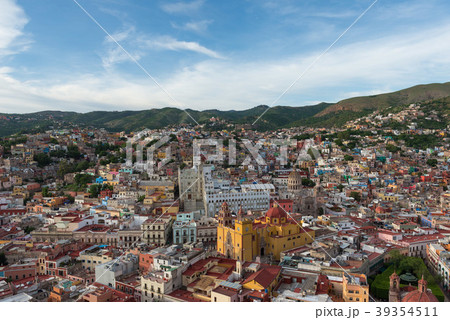 グアナファト　ピピラの丘 39354511