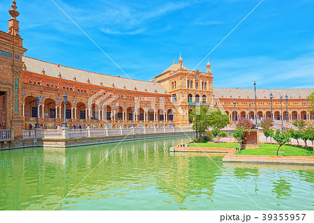 Square of the Spain is a square Square of the Spain is a square 39355957