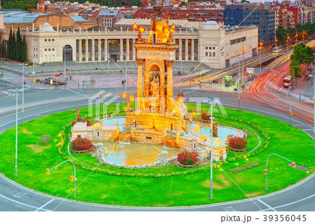 Panorama Towers Venetian and Square of Spain Panorama Towers Venetian and Square of Spain 39356045