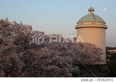 栗山配水塔（夕焼け） 39362855