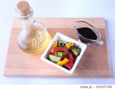 fresh vegetable salad with tomato, cucumber, bell 39365789