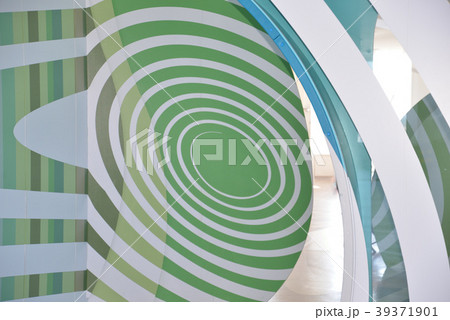 幾何学模様のインテリア 幾何学模様のインテリア 39371901