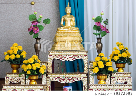 Buddha statue of meditation located on the altar o 39372995