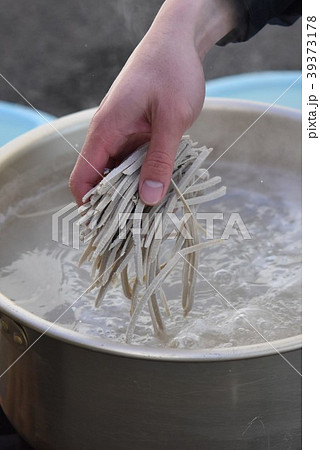 親子　ソバ打ち　体験　イベント　試食　　高尾野町　出水市　鹿児島県 39373178