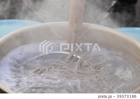 親子　ソバ打ち　体験　イベント　試食　　高尾野町　出水市　鹿児島県 39373186