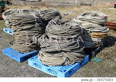 漁師が使う漁具 39375003