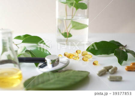 scientist hand pour,drop oil or serum laboratory scientist hand pour,drop oil or serum laboratory 39377853