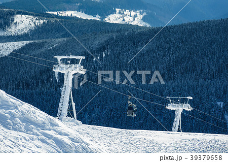 Winter with snow in the Giant Mountains 39379658