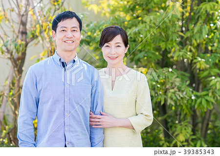 ミドルの夫婦 ミドルの夫婦 39385343
