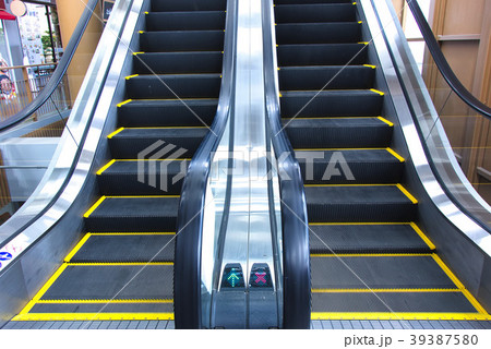 エスカレーター エスカレーター 39387580