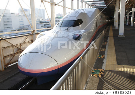 上越新幹線E4系（朱鷺色・大宮駅） 39388023