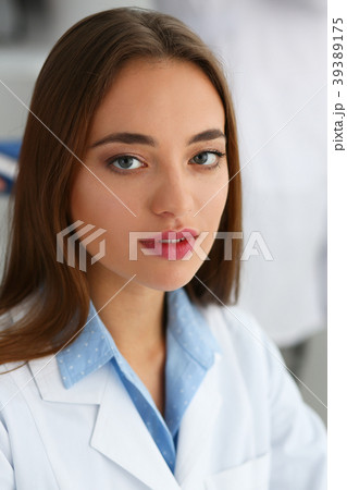 Smiling beautiful technician woman portrait 39389175