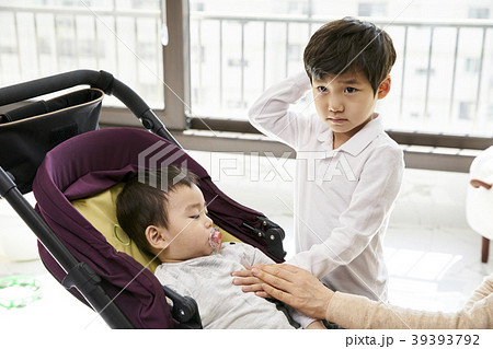 男 男性 男の子 39393792