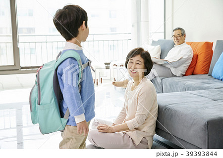 家族 ファミリー 男 39393844