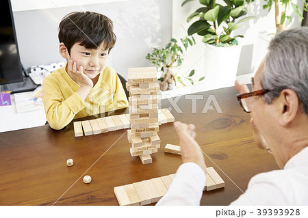 男 男性 男の子 39393928