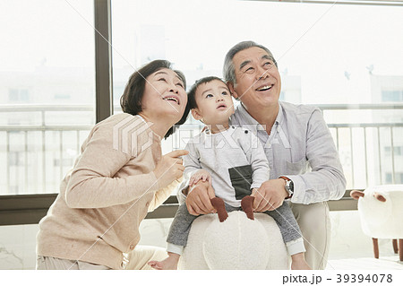 家族 ファミリー 夫婦 39394078