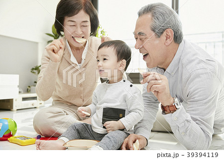 家族 ファミリー お菓子 39394119