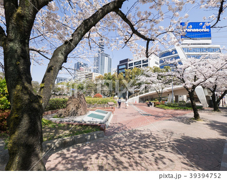 名古屋 栄 都市風景 久屋大通公園 ロサンゼルス広場の写真素材